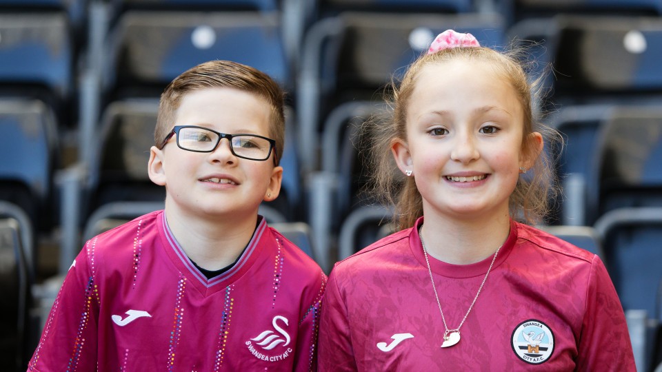 Millwall (H) fan gallery 23-24