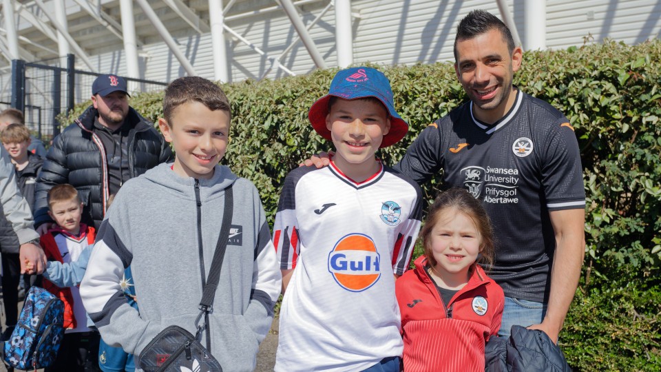 Millwall (H) fan gallery 23-24