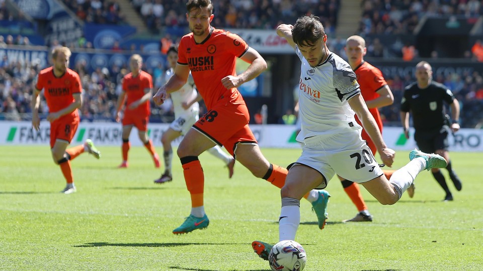 Millwall (H) match gallery 23-24