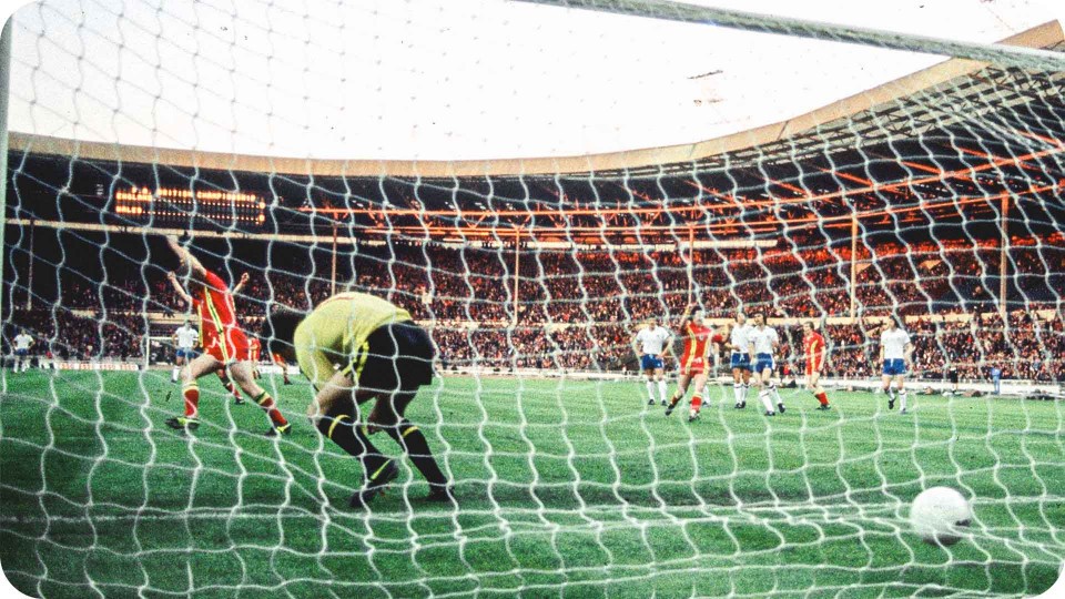 Photograph of Leighton James scoring for Wales