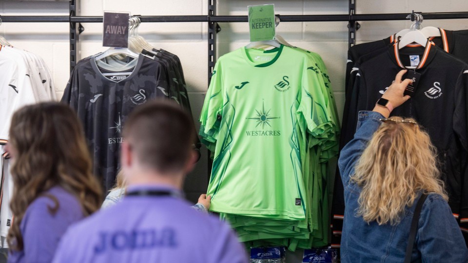 Gallery | 2024-25 Kit Launch