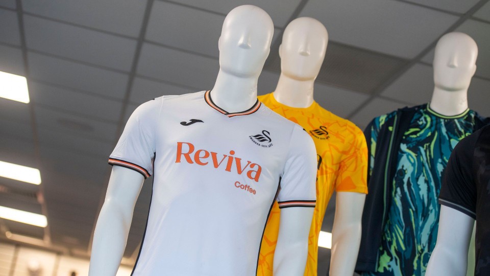 Gallery | 2024-25 Kit Launch