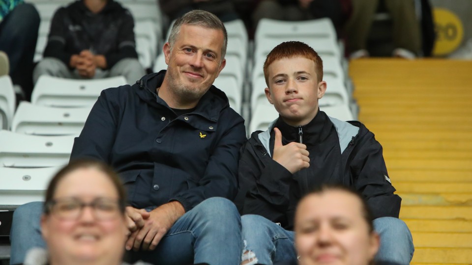 Fan gallery - Swans v Gillingham 7