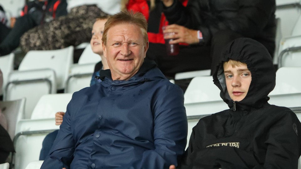 Fan gallery - Swans v Gillingham 15