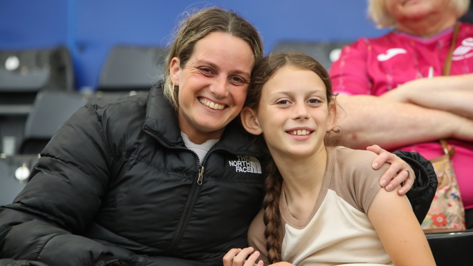 Fan gallery - Swans v Gillingham 19