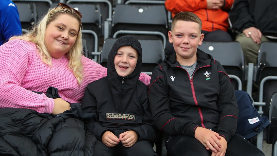Fan gallery - Swans v Gillingham 29