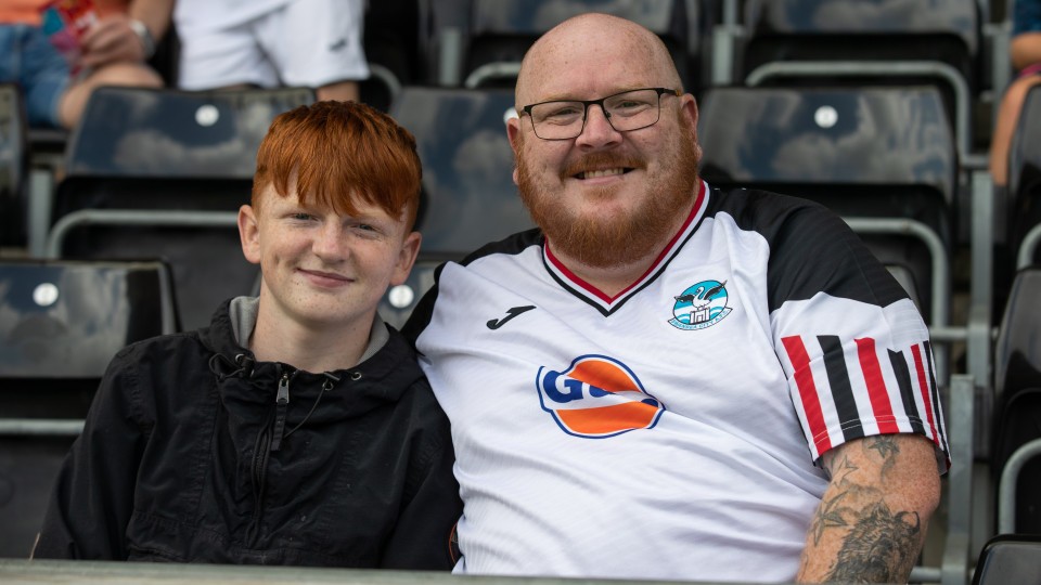 Fan gallery | Swansea City v Rio Ave