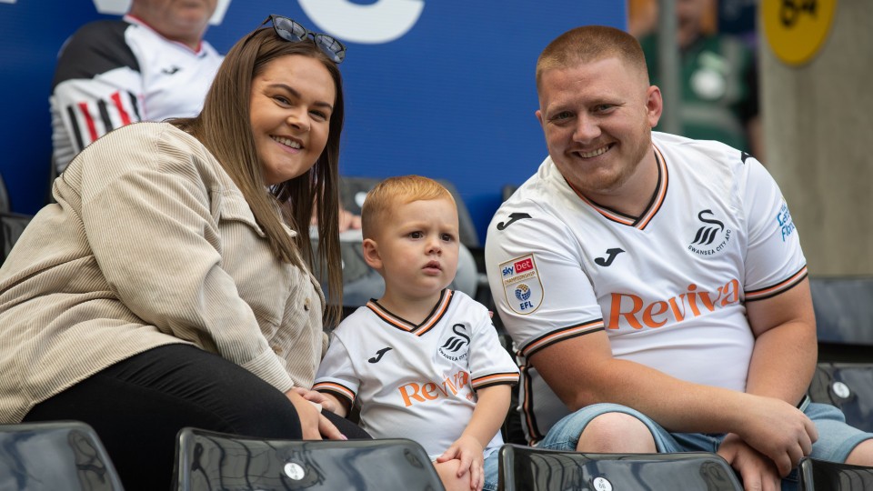 Fan gallery | Swansea City v Rio Ave