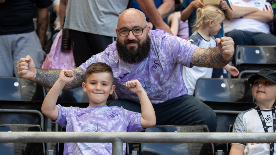 Fan gallery | Swansea City v Rio Ave