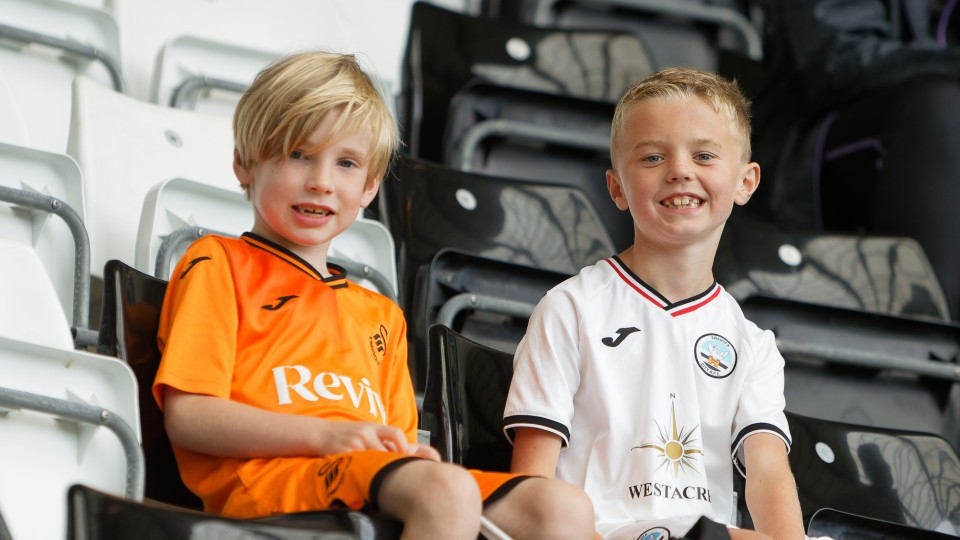 FAN GALLERY PRESTON