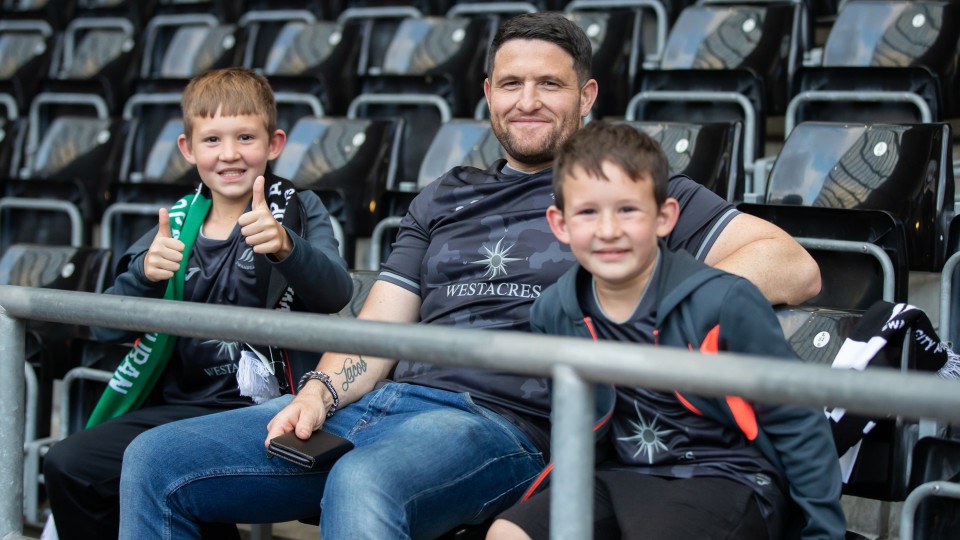 Swans v Wycombe Fan Gallery 1