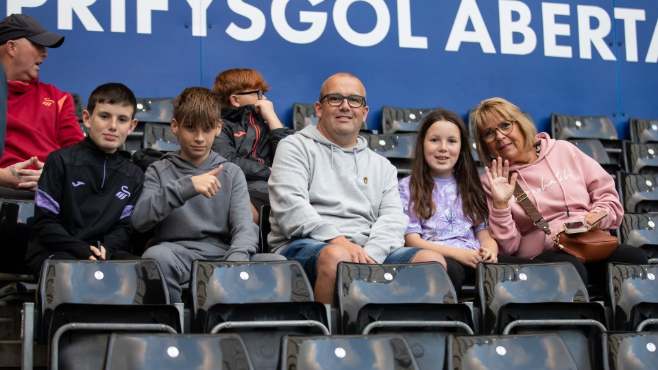 Swans v Wycombe Fan Gallery 3