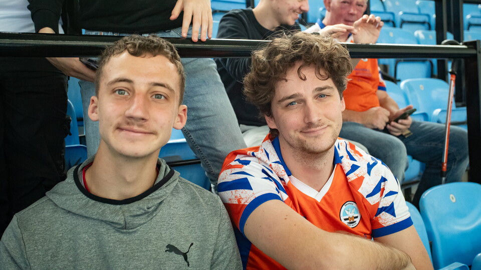 Fan Gallery | Coventry v Swans