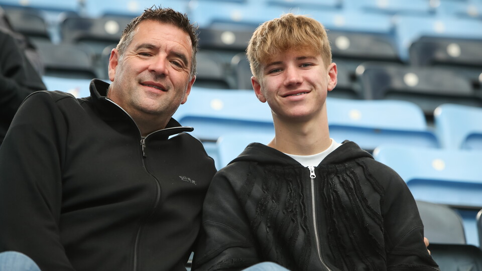 Fan Gallery | Coventry v Swans