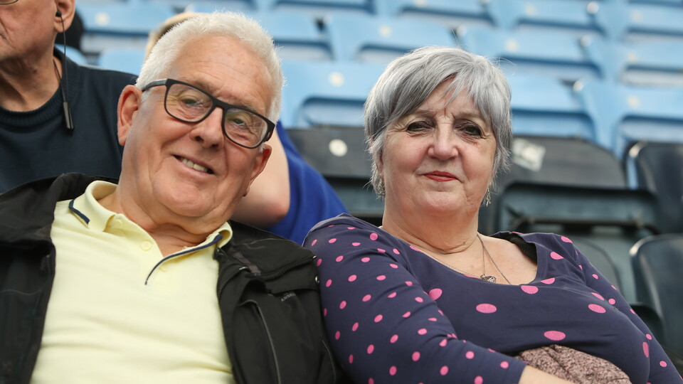 Fan Gallery | Coventry v Swans