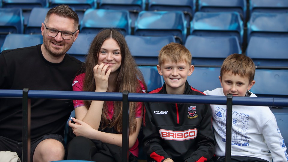 FAN GALLERY | WBA