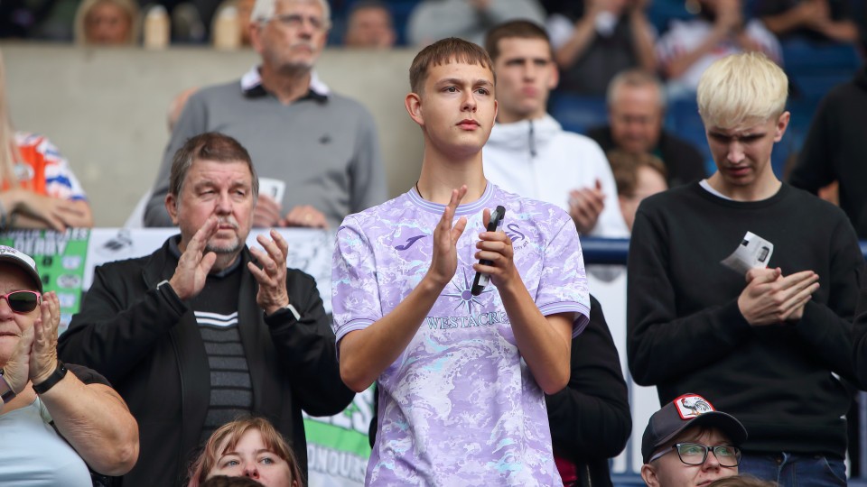 FAN GALLERY | WBA