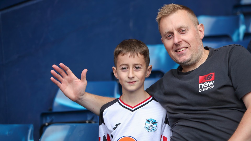 FAN GALLERY | WBA