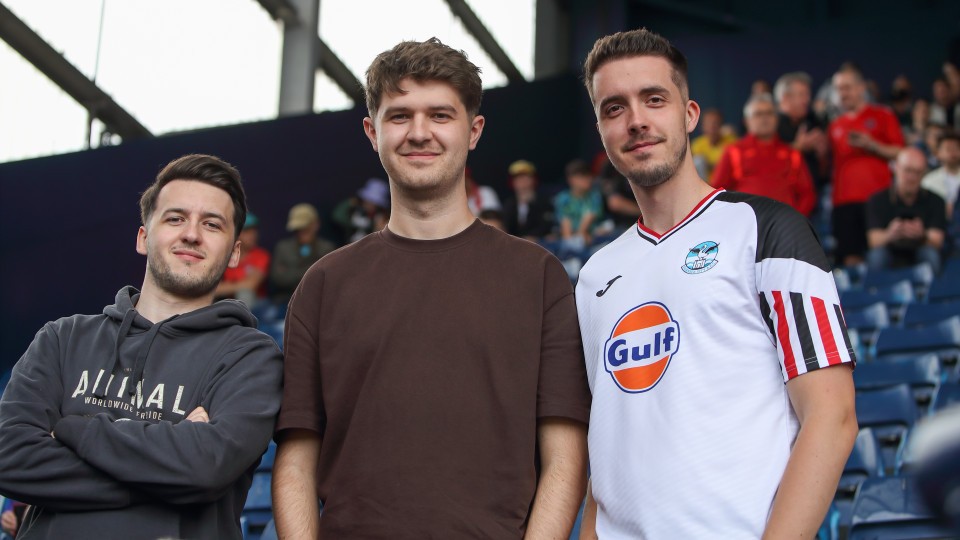 FAN GALLERY | WBA