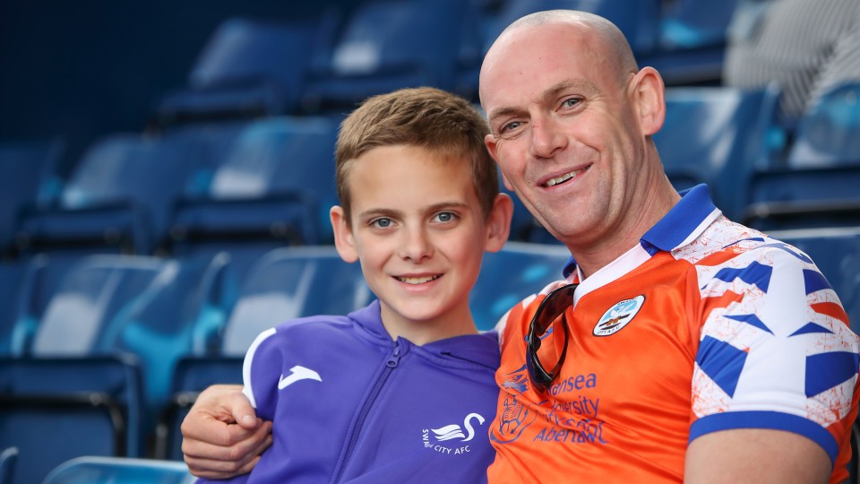 FAN GALLERY | WBA