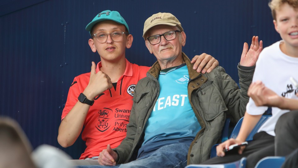 FAN GALLERY | WBA