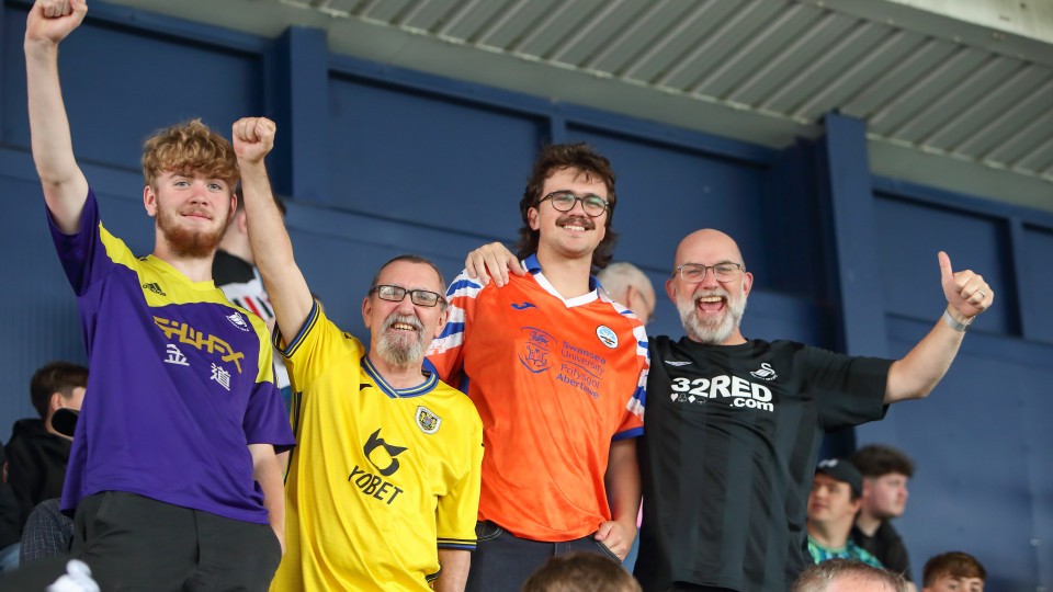 FAN GALLERY | WBA