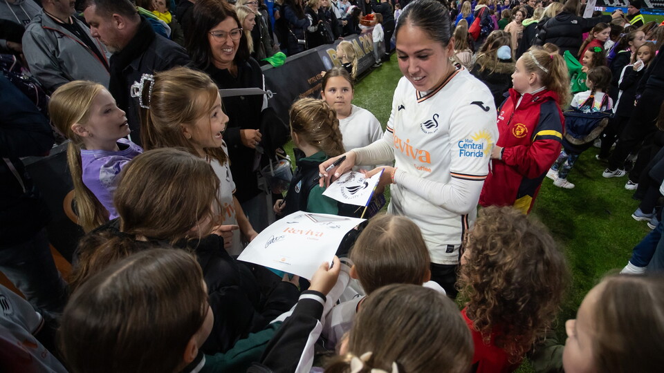 Fan gallery | Swans Women v Cardiff Women
