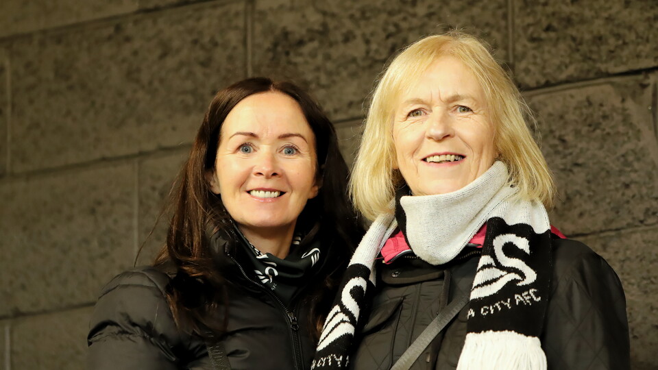 Fan Gallery | Sheffield United v Swansea City
