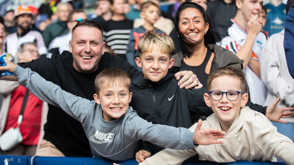 Fan Gallery | Swansea V Stoke