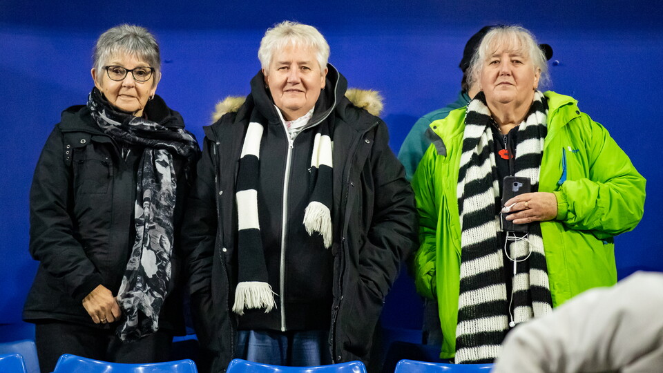 Fan Gallery | Sheff Wed v Swans