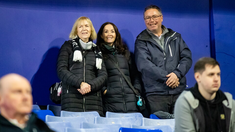 Fan Gallery | Sheff Wed v Swans