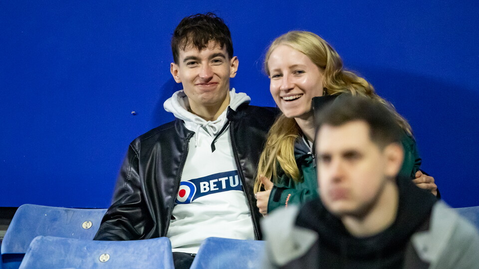 Fan Gallery | Sheff Wed v Swans