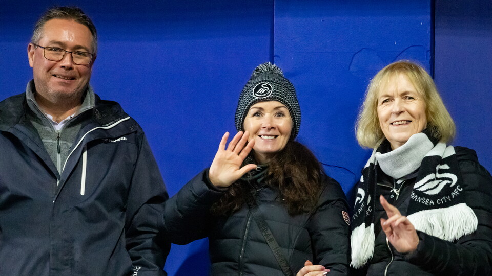 Fan Gallery | Sheff Wed v Swans