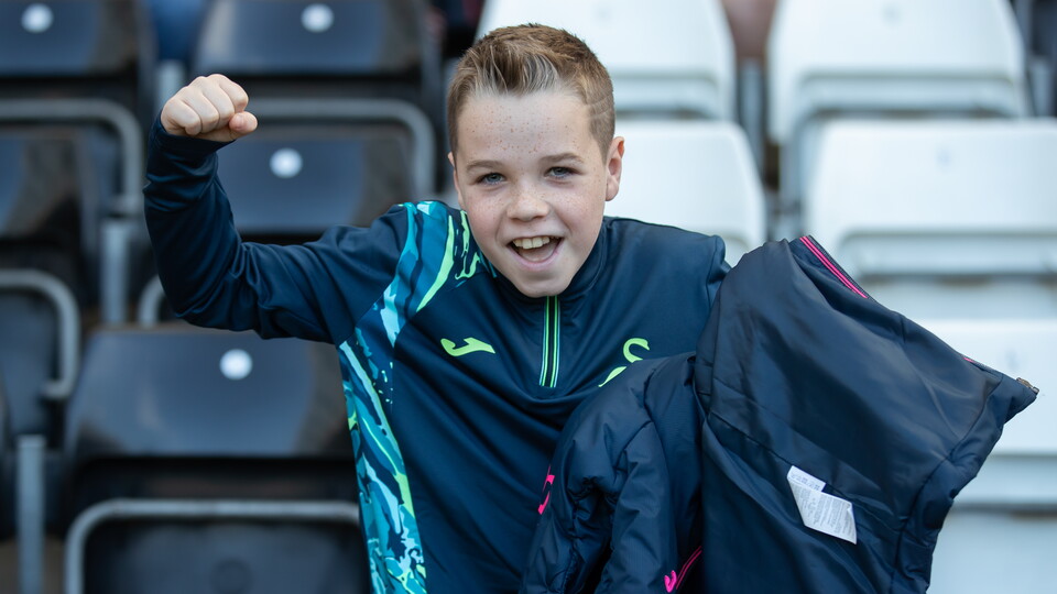Fan gallery | Swans v Millwall