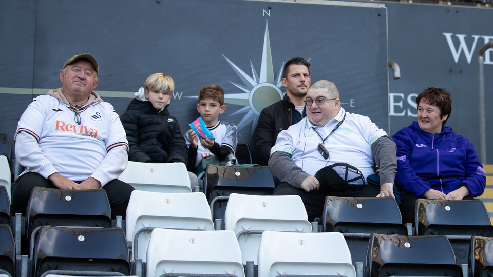 Fan gallery | Swans v Millwall