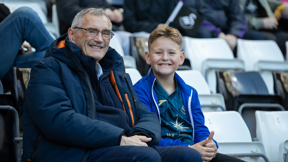 Fan gallery | Swans v Millwall