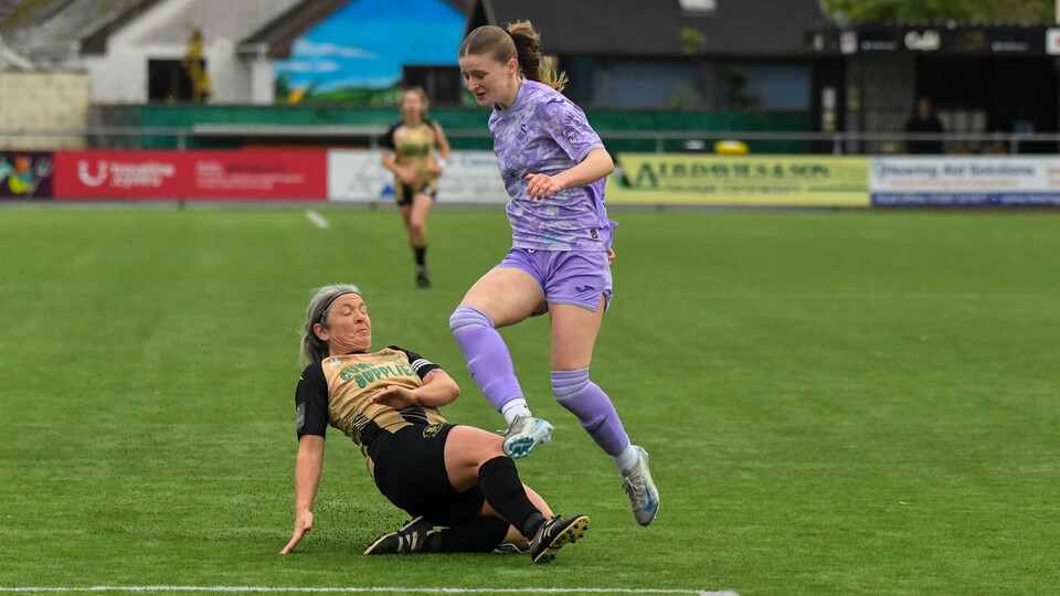 Gallery | Carmarthen Town Women v Swansea City Women