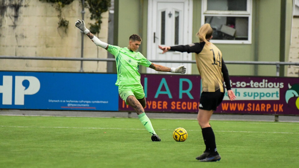 Gallery | Carmarthen Town Women v Swansea City Women