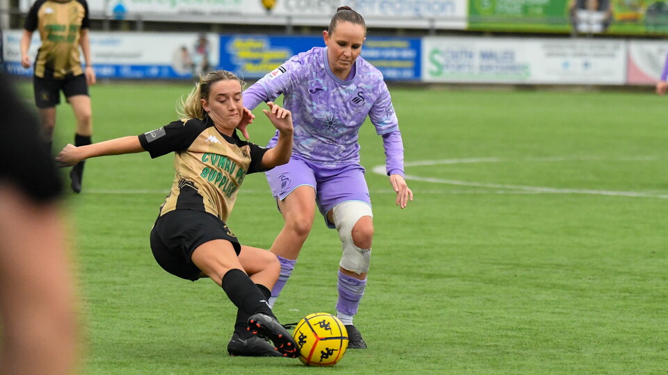 Gallery | Carmarthen Town Women v Swansea City Women