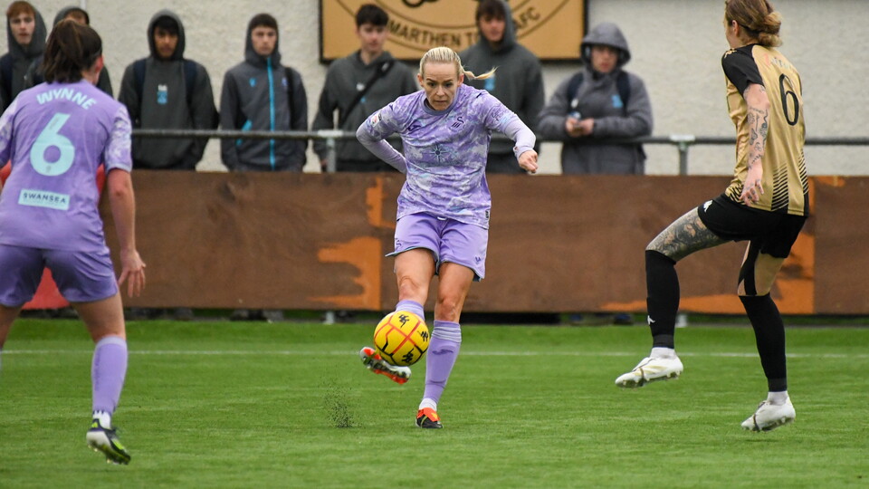 Gallery | Carmarthen Town Women v Swansea City Women