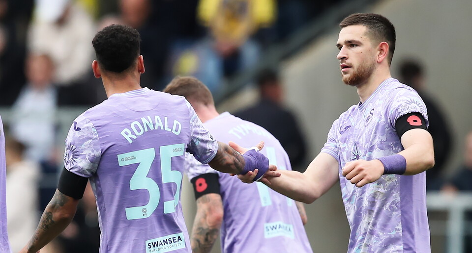Gallery | Oxford United v Swansea City