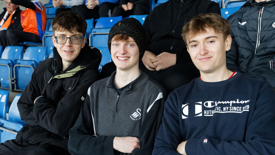 Fan Gallery | Oxford v Swans