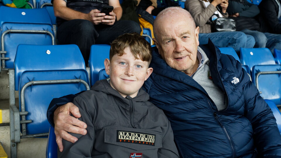 Fan Gallery | Oxford v Swans