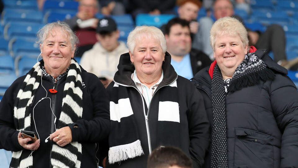 Fan Gallery | Oxford v Swans