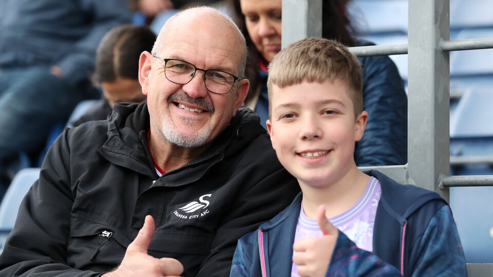 Fan Gallery | Oxford v Swans
