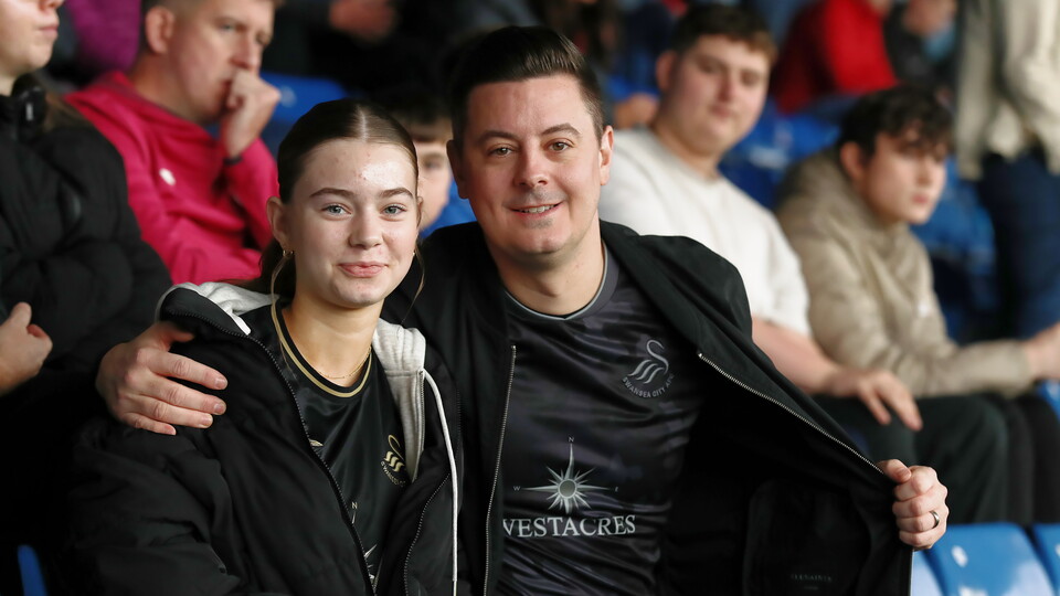 Fan Gallery | Oxford v Swans