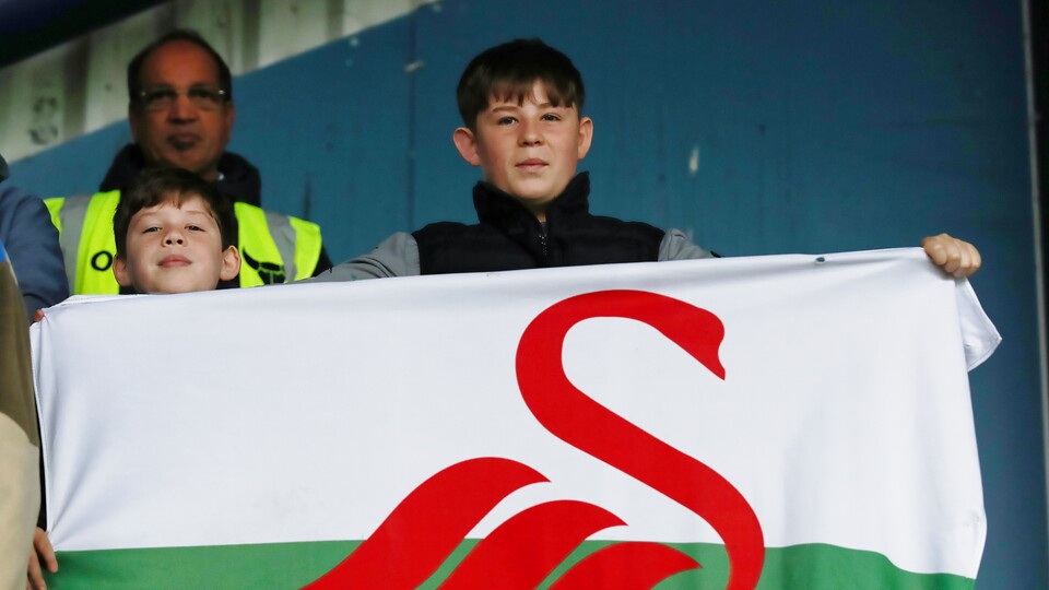 Fan Gallery | Oxford v Swans