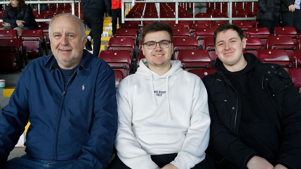 Fan Gallery | Burnley v Swans