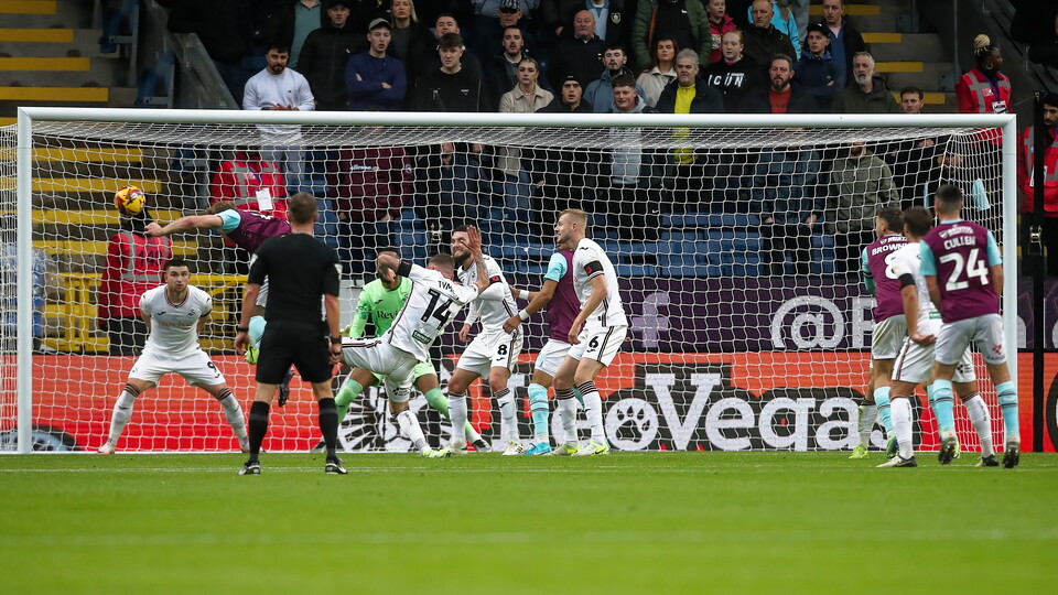 Gallery | Burnley v Swans