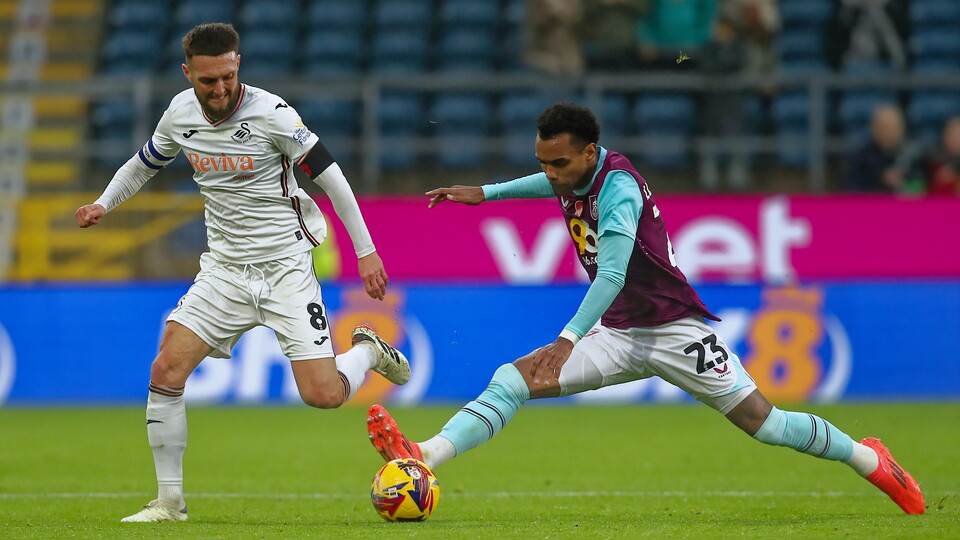 Gallery | Burnley v Swans